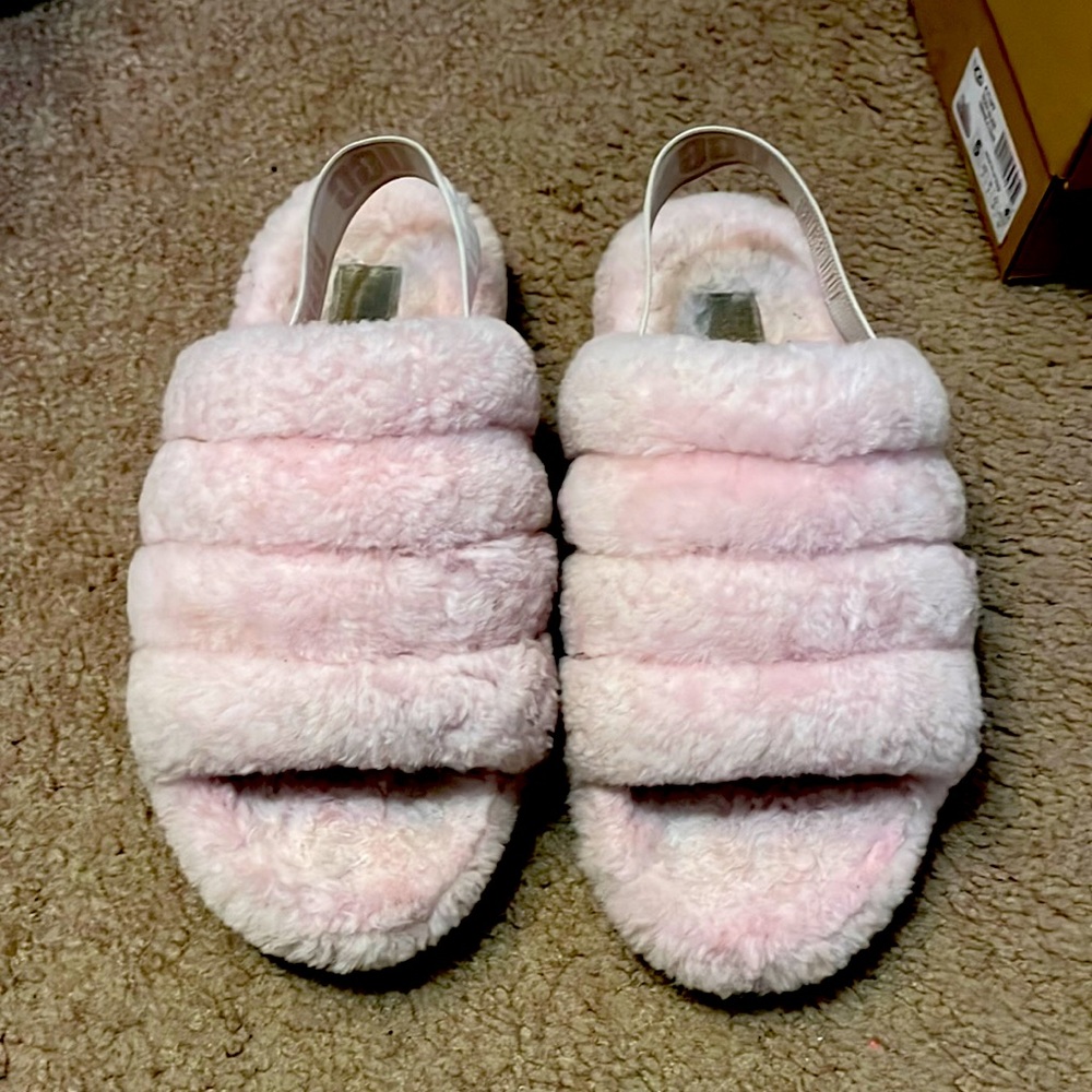Ugh Fluff Yeah Pink Size 5